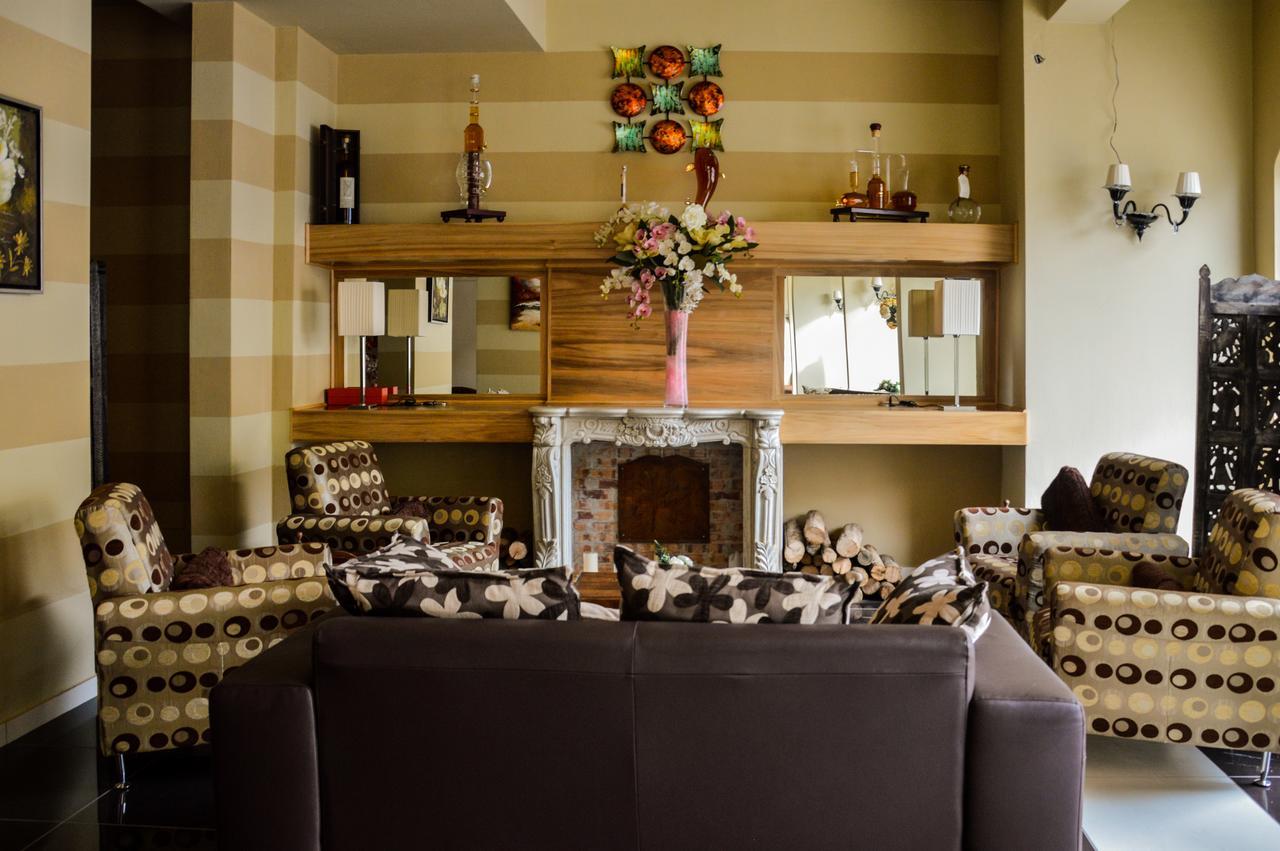 Roccamonfina Palace Hotel Экстерьер фото